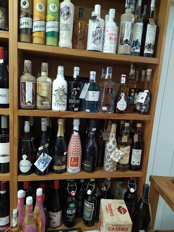 Interior de Frutos Secos Oliguer en Benimaclet